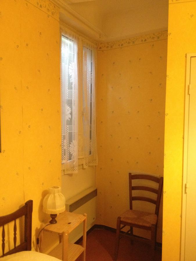 Bar Hotel De La Place Mezel Zewnętrze zdjęcie