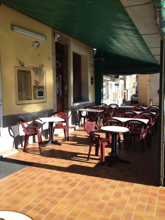 Bar Hotel De La Place Mezel Zewnętrze zdjęcie