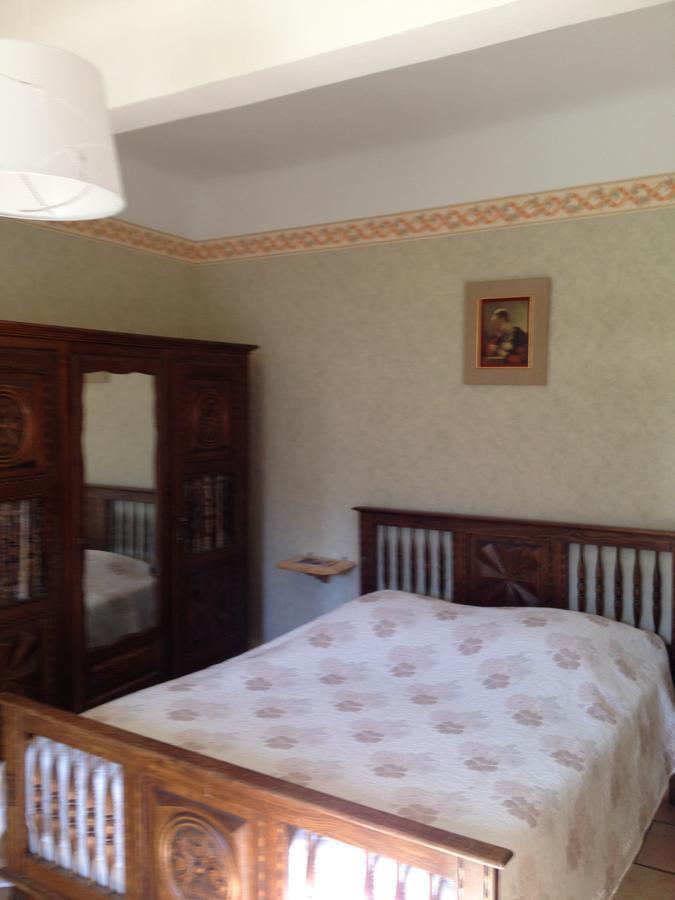 Bar Hotel De La Place Mezel Zewnętrze zdjęcie